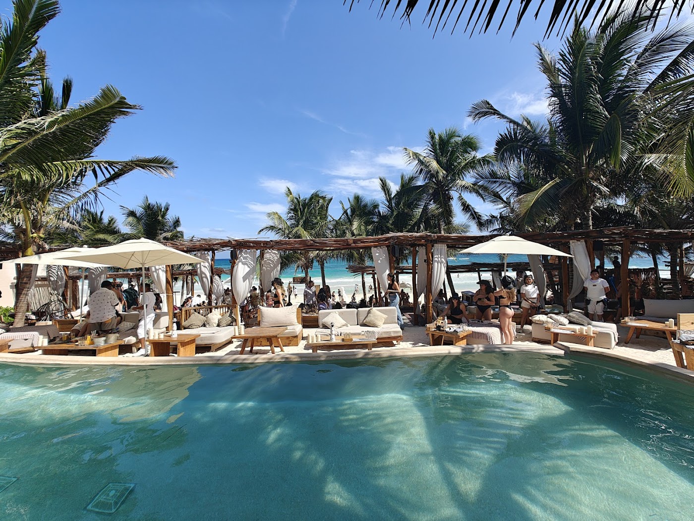 Zona de playa y beach clubs, Tulum